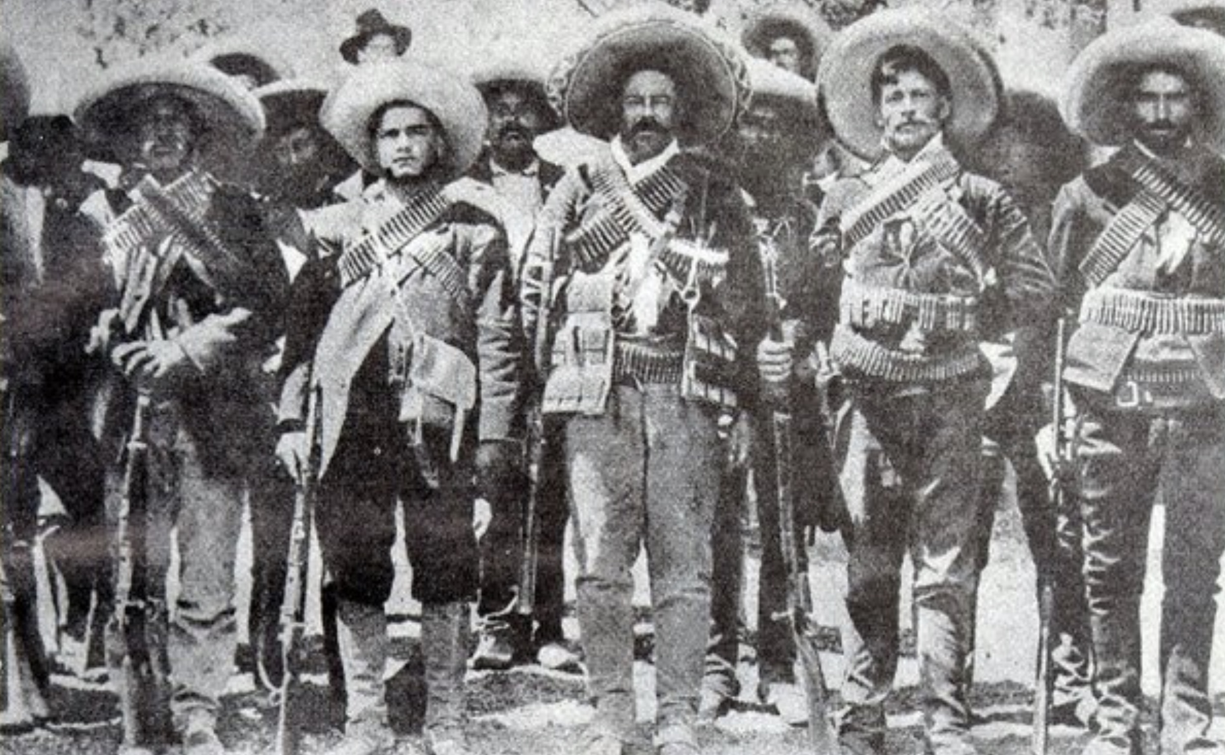 The revolutionary generals Candelario Cervantes, Pablo López, Francisco Villa, Francisco Beltrán, Martín López.